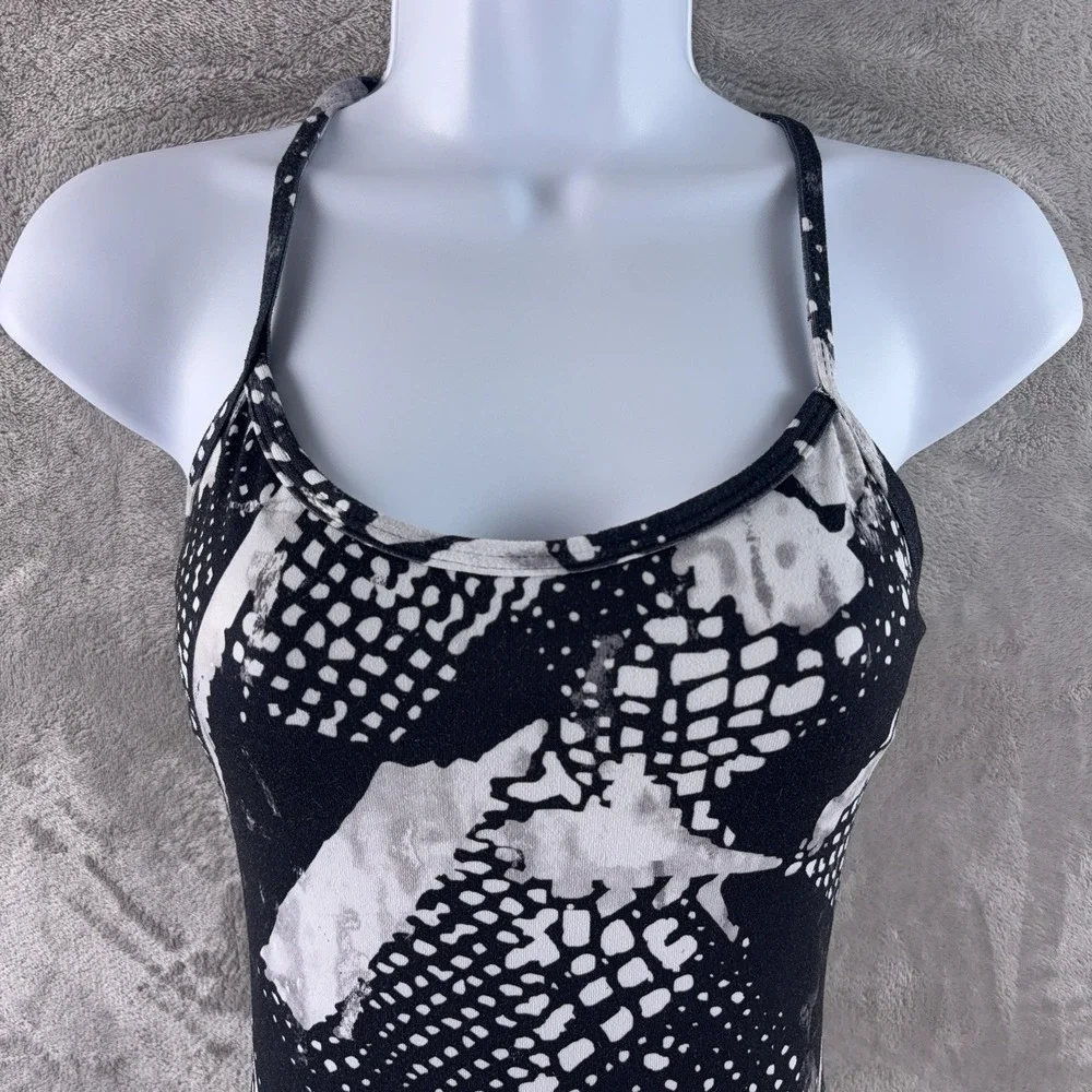 Lululemon Power Y Tank Top Womens‎ Size 4 Black White Geographic Performance